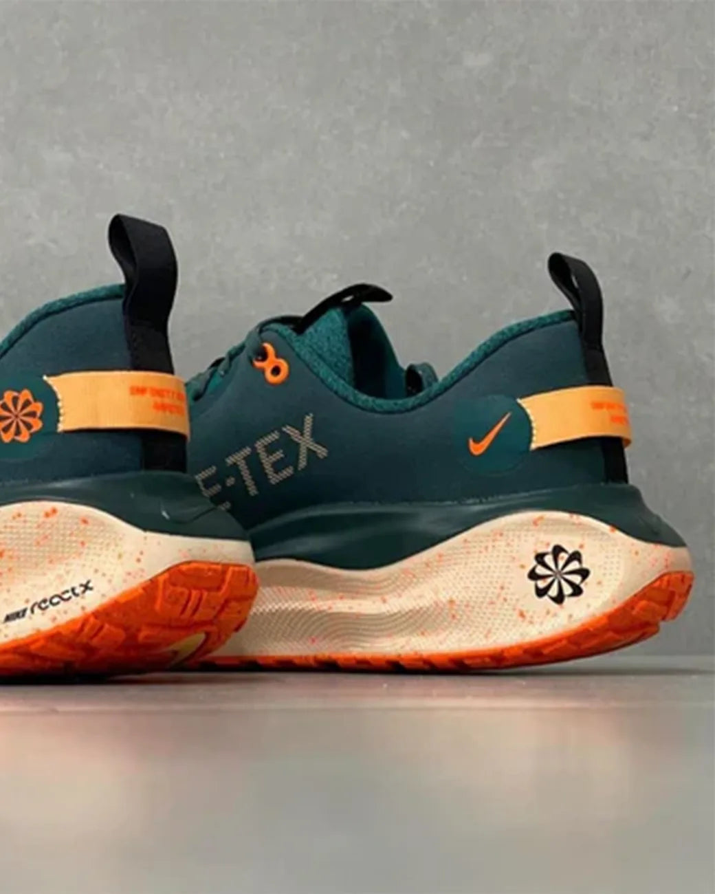 NIKE INFINITY RUN 4 GTX AUTHENTIC (WATER PROOF)